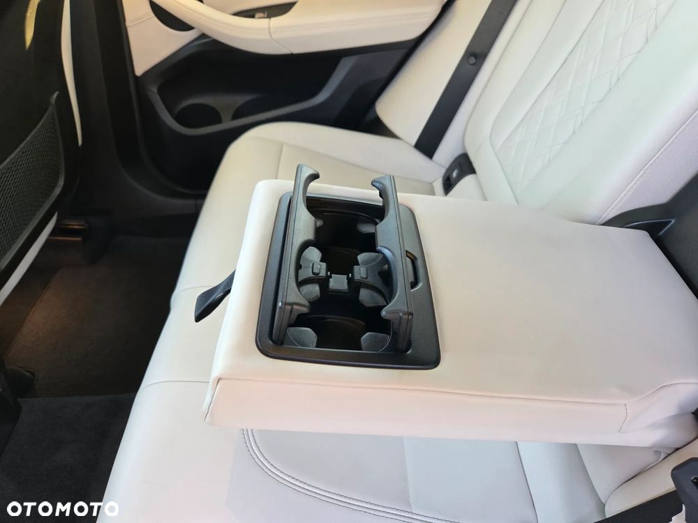 BMW X4 xDrive30i xLine sport - 35