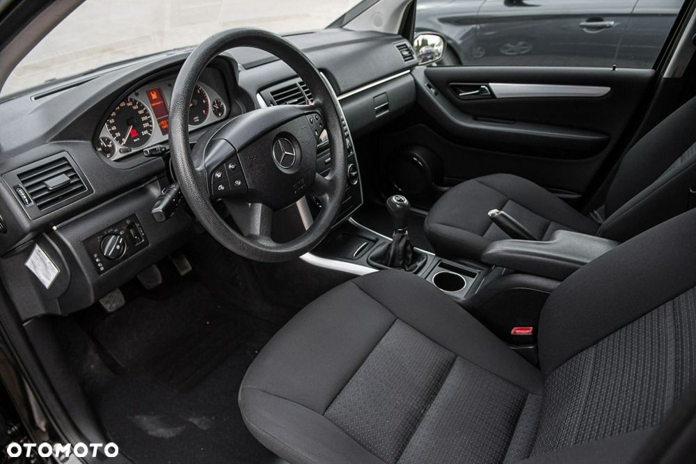 Mercedes-Benz Klasa B 150 Special Edition - 6