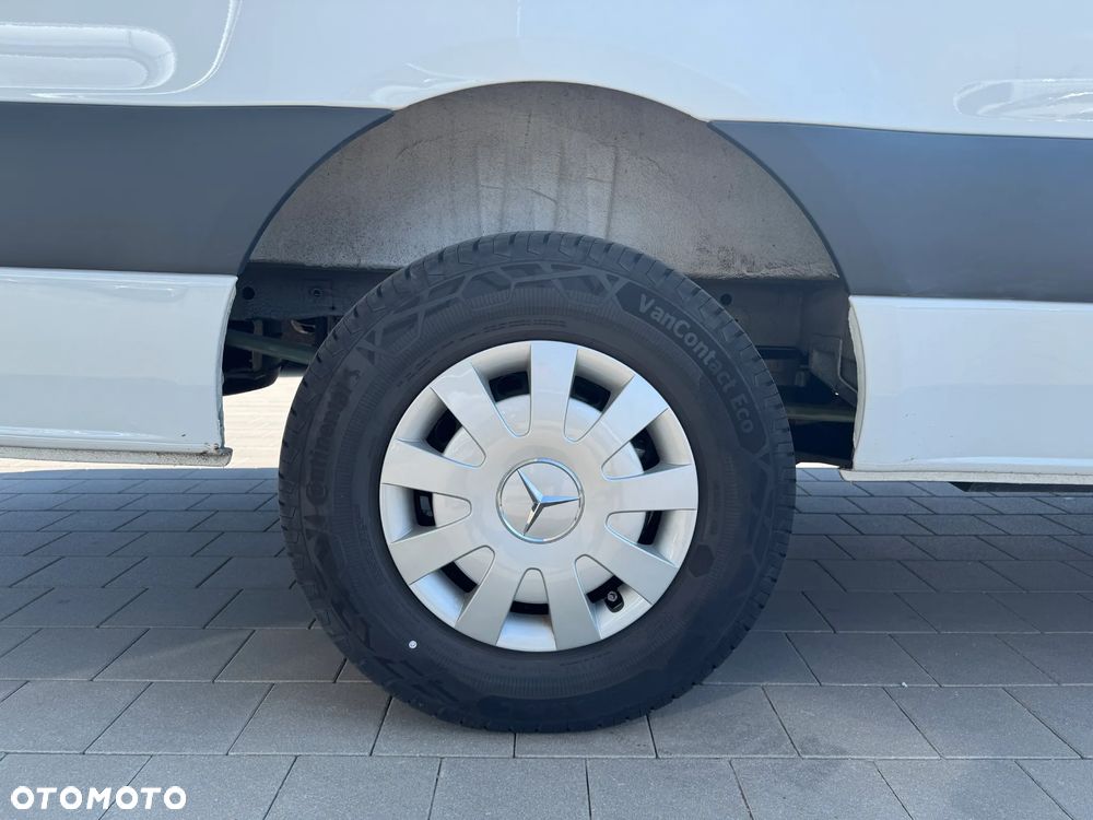 Mercedes-Benz eSprinter - 19