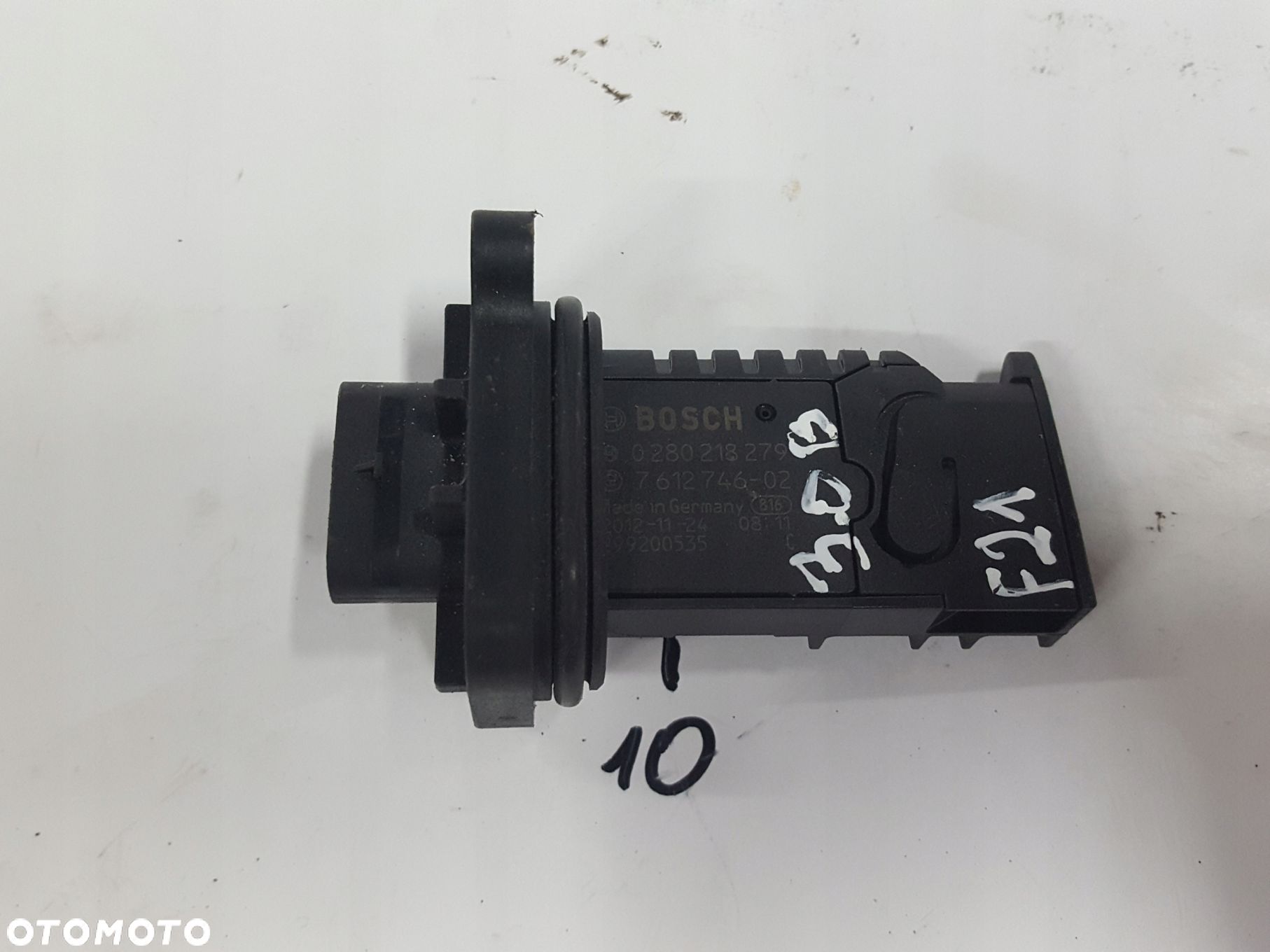 BMW 1 F20 F21 11r- 3.0 i PRZEPŁYWOMIERZ 7612746 - 1
