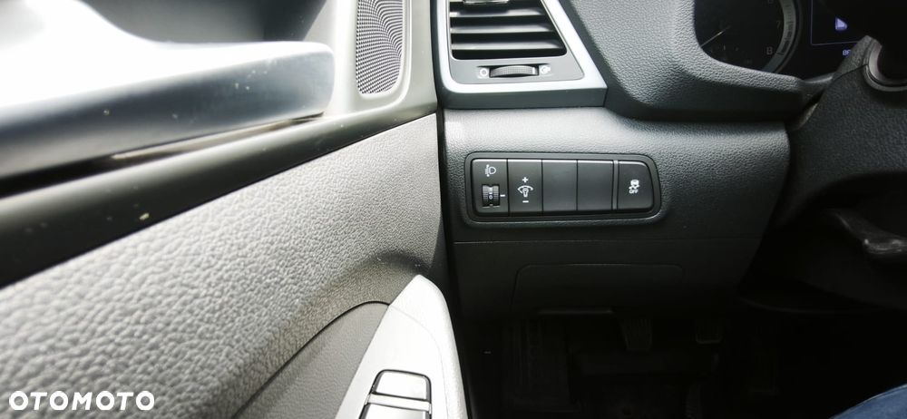 Hyundai Tucson 1.6 GDI BlueDrive Comfort 2WD - 15