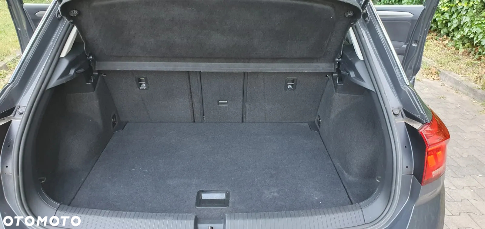 Volkswagen T-Roc 1.5 TSI Life DSG - 10