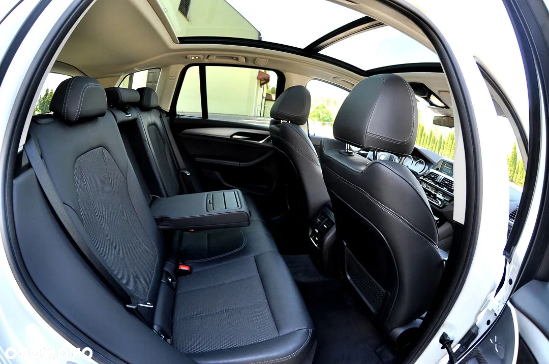 BMW X3 xDrive20d xLine - 17