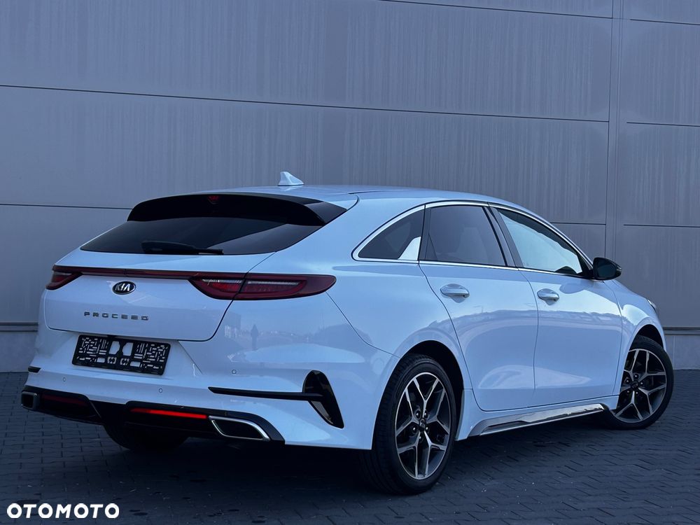 Kia ProCeed 1.5 T-GDI DCT7 OPF (48V Mild Hybrid) GT Line - 12