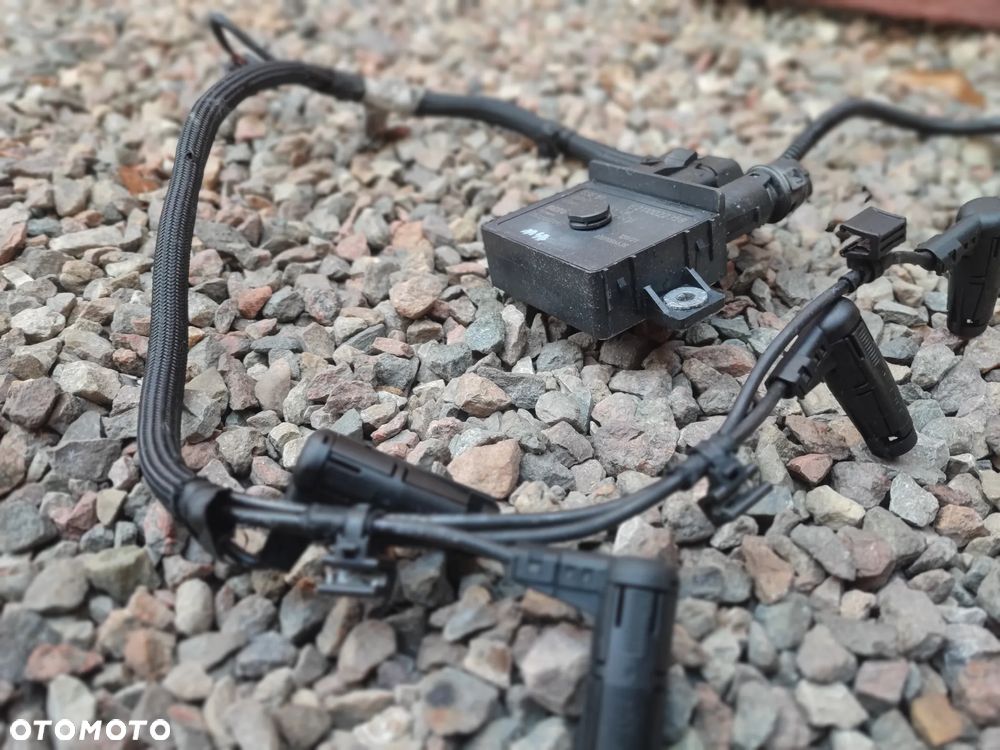 BMW E46 / E60 / E90 / E87 / E83  ORYGINALNY STEROWNIK ŚWIEC ŻAROWYCH + WIĄZKA DO SILNIKÓW GAMY M47D20 ( 150KM / 163KM ) 2.0D / 1.8D BERU O NR.  12 21 7 786 821 /  12 21 7 801 200 OEM SPRAWNY W 100% NUMERY BERU E2110022358 - 24