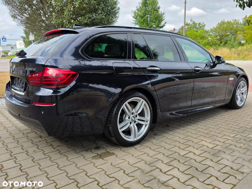 BMW Seria 5 530d xDrive Touring - 5