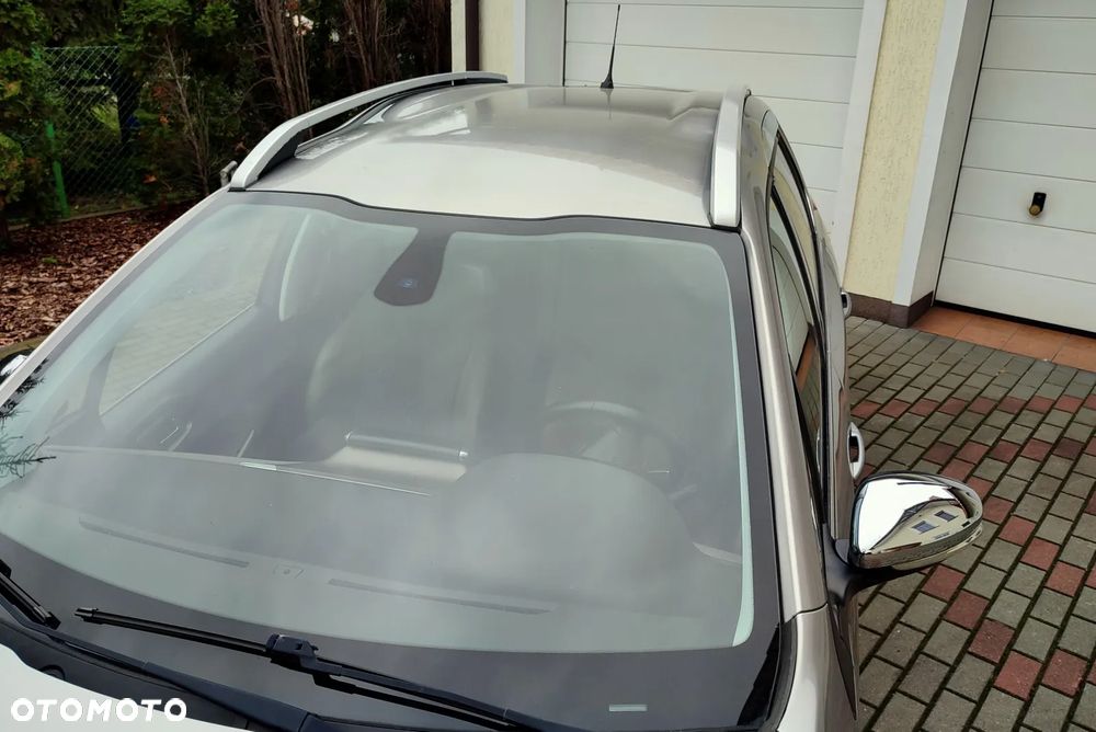 Peugeot 2008 1.2 Pure Tech Allure S&S - 39