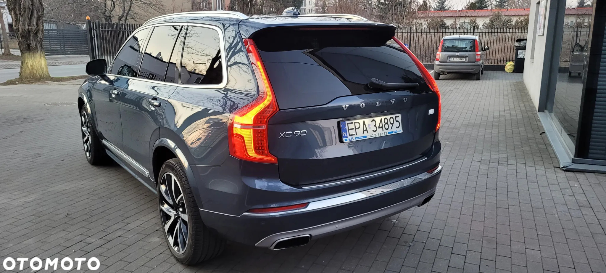 Volvo XC 90 - 4