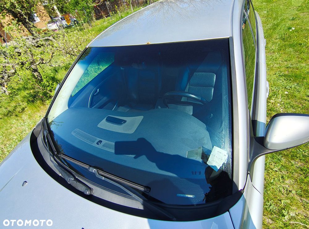 Volvo V70 2.0D Kinetic - 33