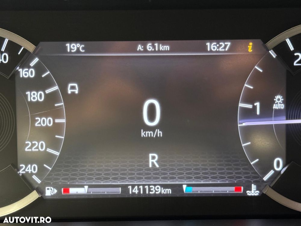 Land Rover Discovery Sport 2.0 D180 MHEV - 14