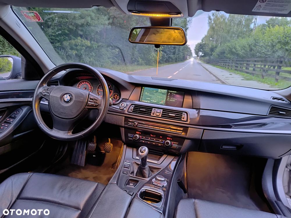 BMW Seria 5 - 19