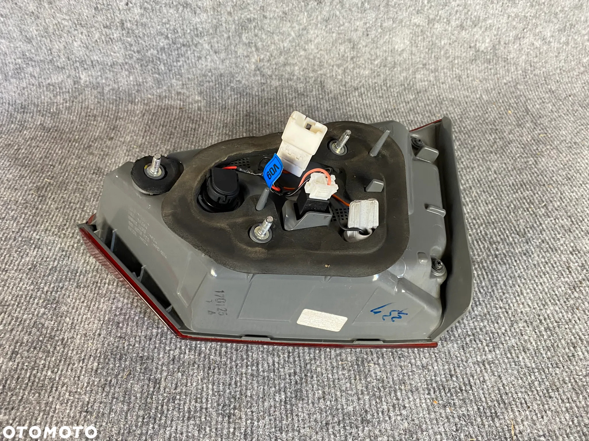 LAMPY TYLNE TYŁ L+P NA KLAPE - HYUNDAI I40 I KOMBI LIFT 14-18 - 13