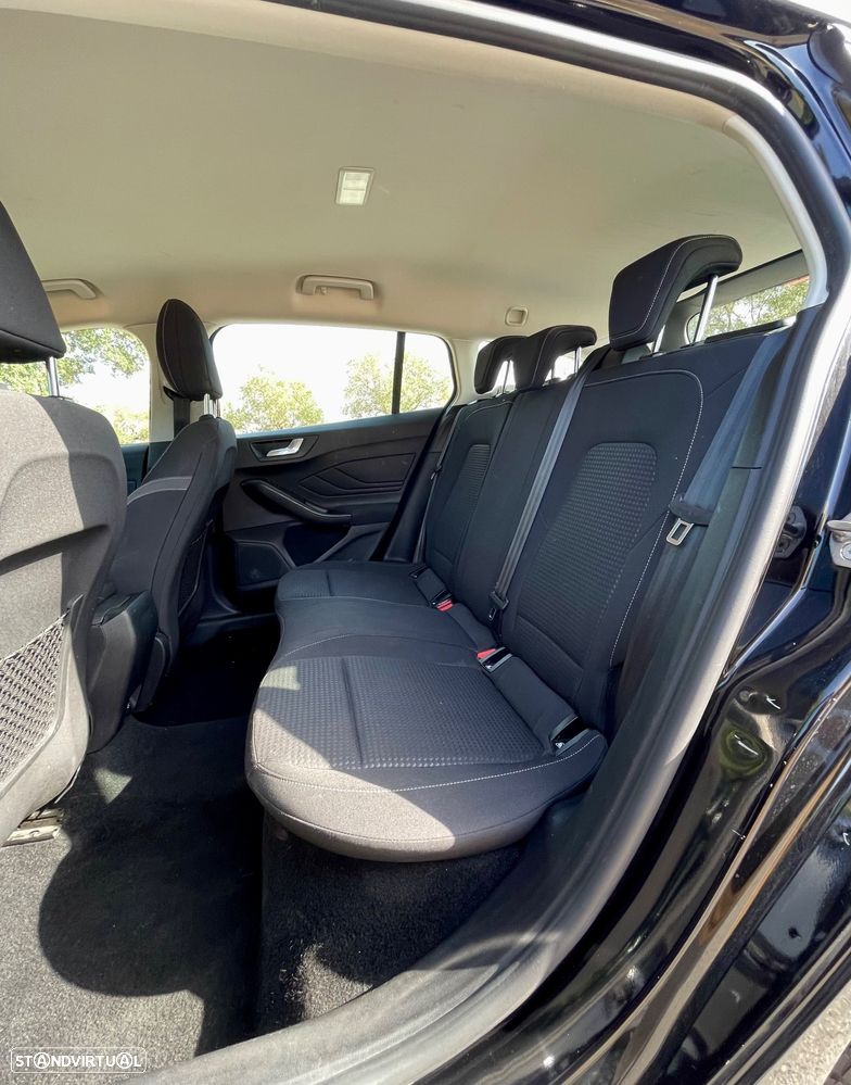 Ford Focus SW 1.0 EcoBoost S&S COOL&CONNECT - 21