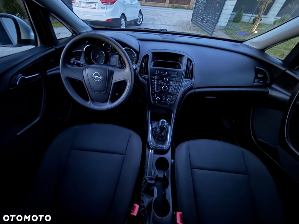 Opel Astra 1.4 Enjoy EU6 - 8