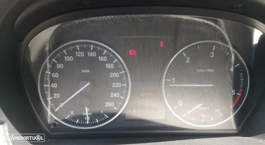 BMW 318 d - 7