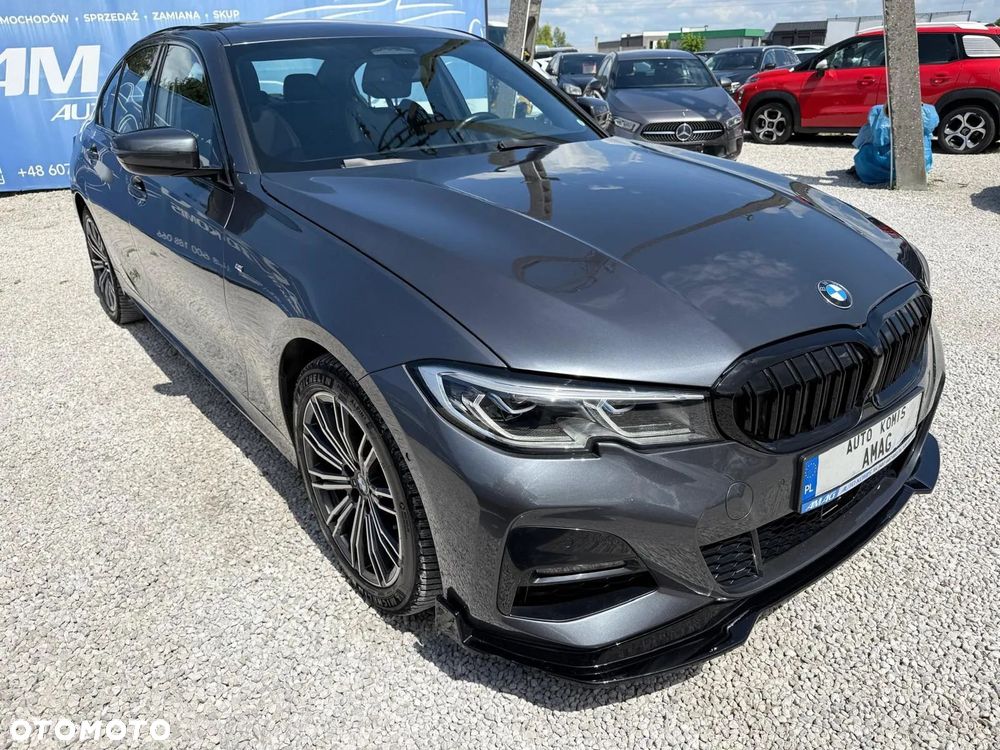 BMW Seria 3 330e M Sport sport - 4