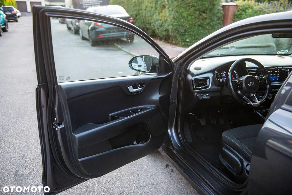 Kia Rio 1.2 L Business Line - 17