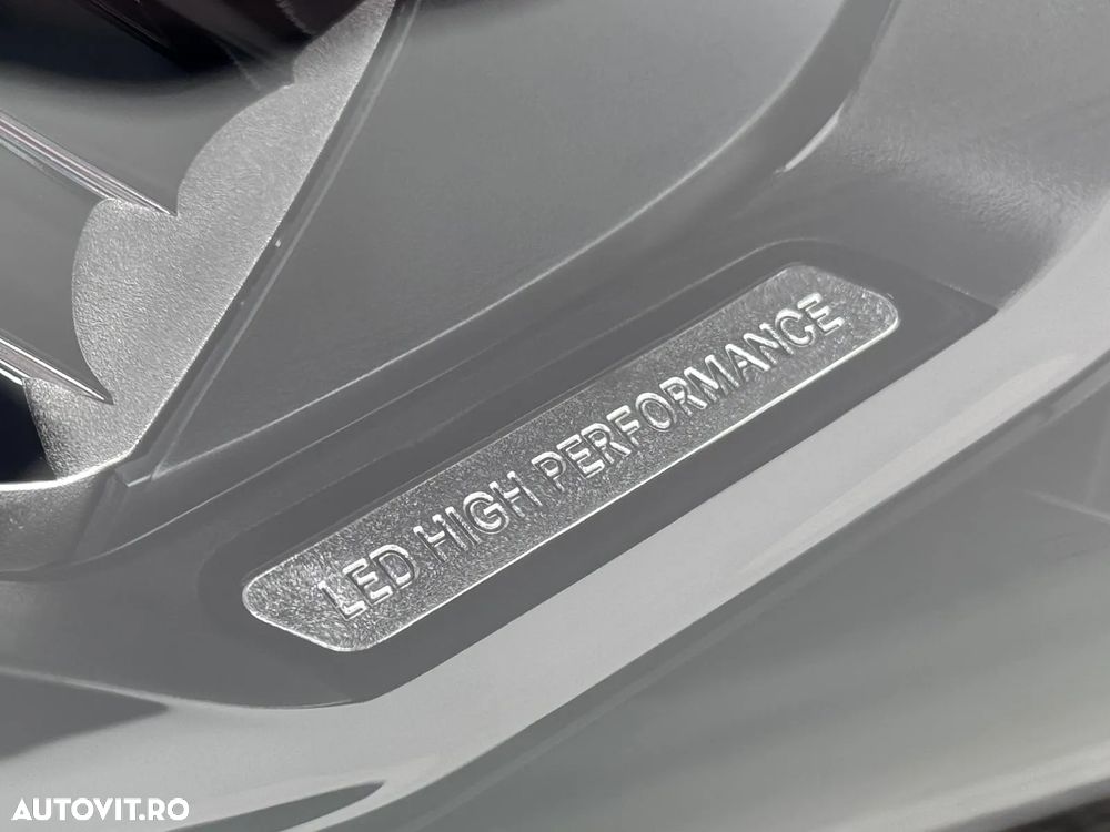 Mercedes-Benz EQB - 15