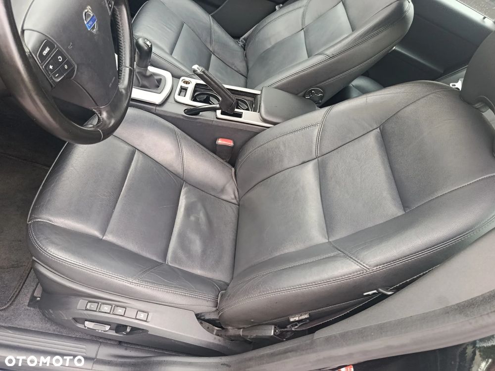 Volvo V50 2.0 - 13