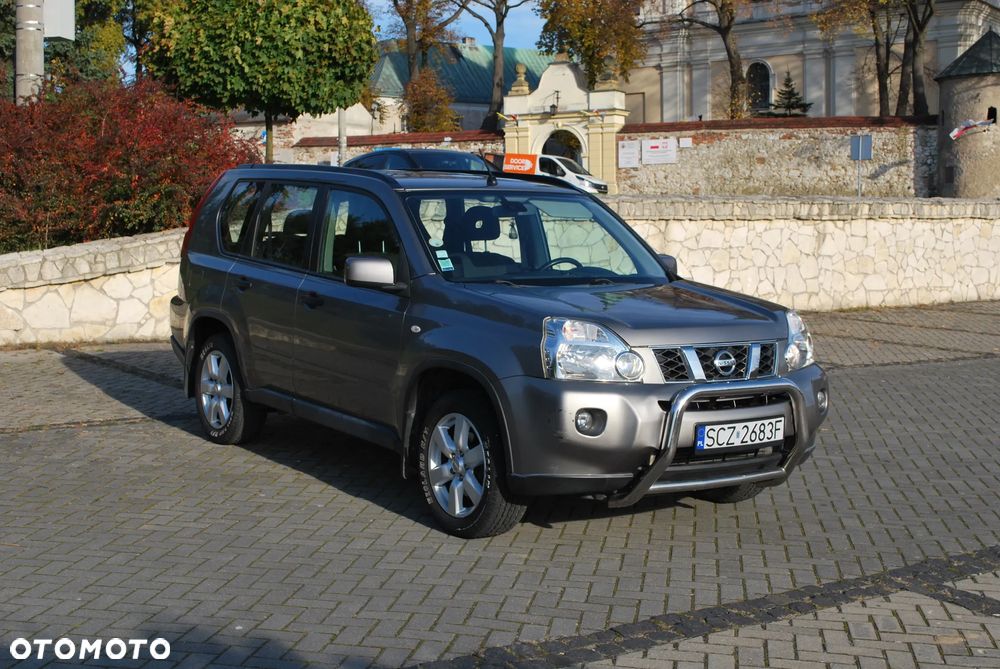 Nissan X-Trail 2.0 dCi 4x4 DPF LE - 29