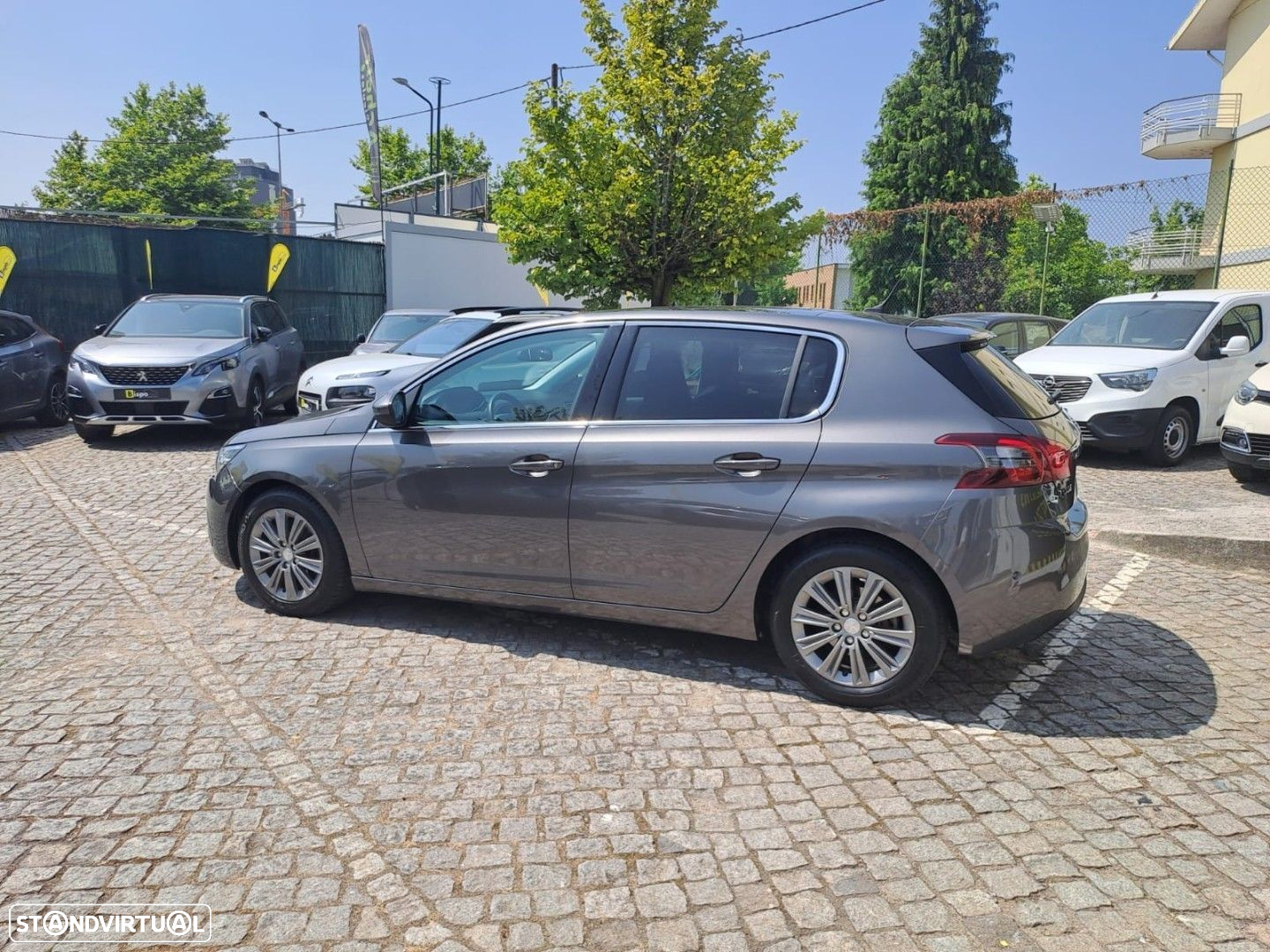 Peugeot 308 1.2 PureTech Allure EAT6 - 6