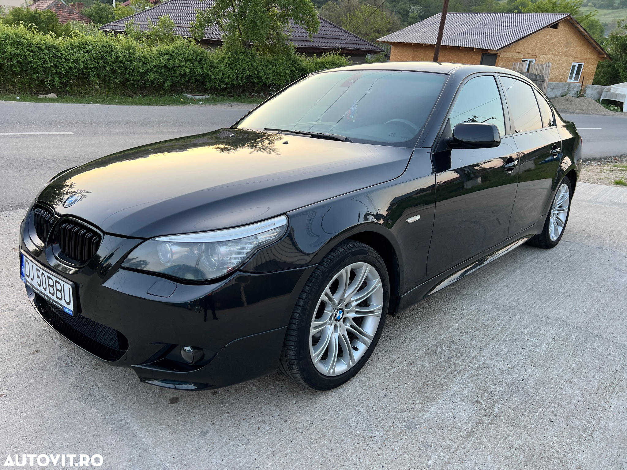 BMW Seria 5 520d Edition Sport - 9