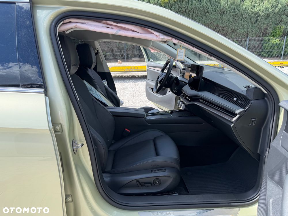 Skoda Superb 2.0 TSI 4x4 L&K DSG - 40