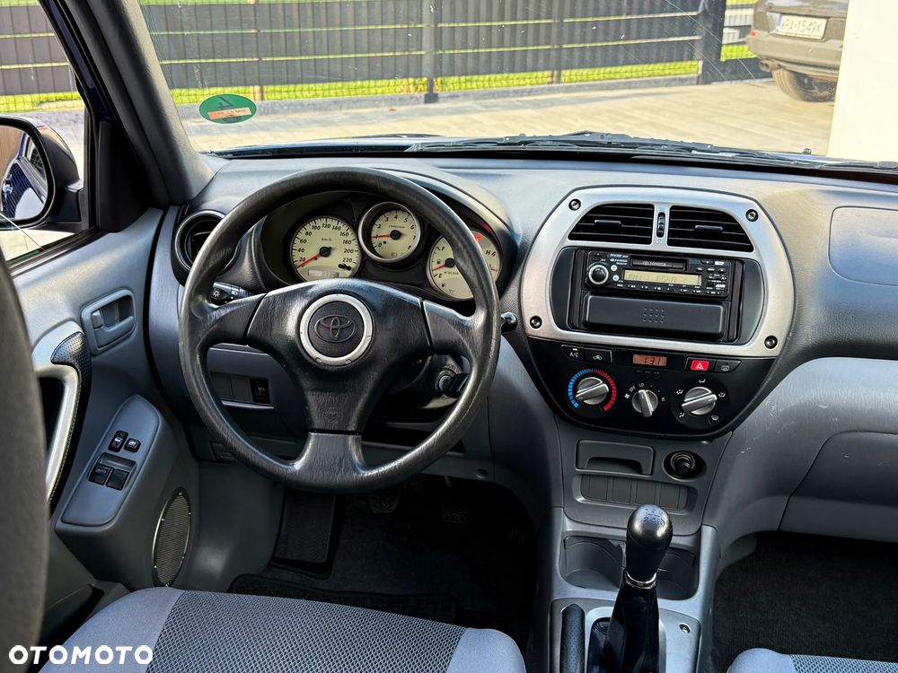 Toyota RAV4 4x2 - 30