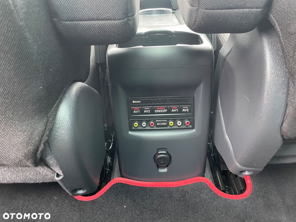 Peugeot 5008 HDI FAP 150 Family Plus - 27