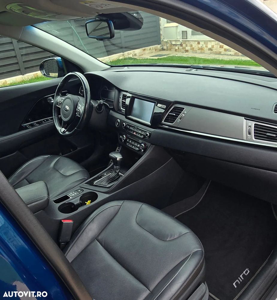 Kia Niro 1.6 GDI 2WD Aut. Vision - 21