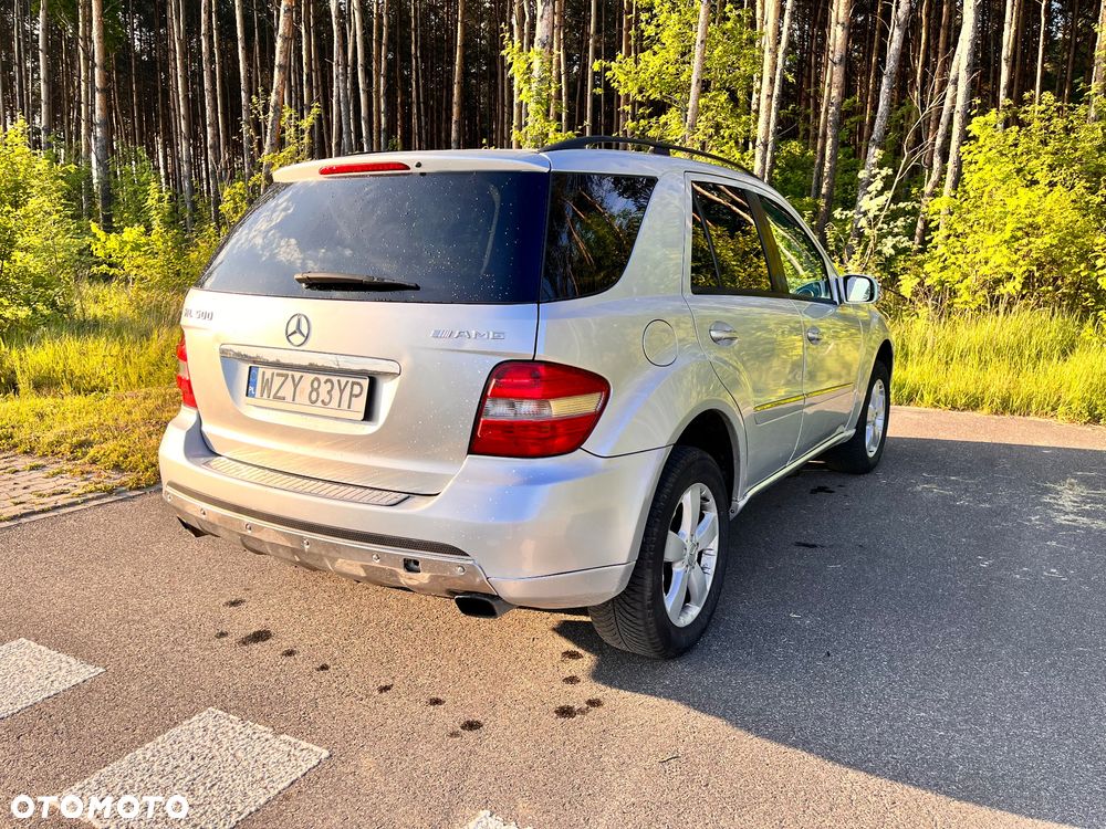 Mercedes-Benz ML 500 4-Matic - 3