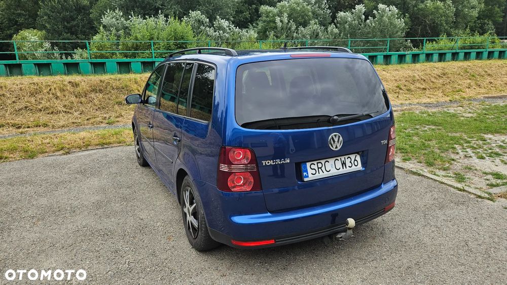 Volkswagen Touran 1.9 TDI - 4