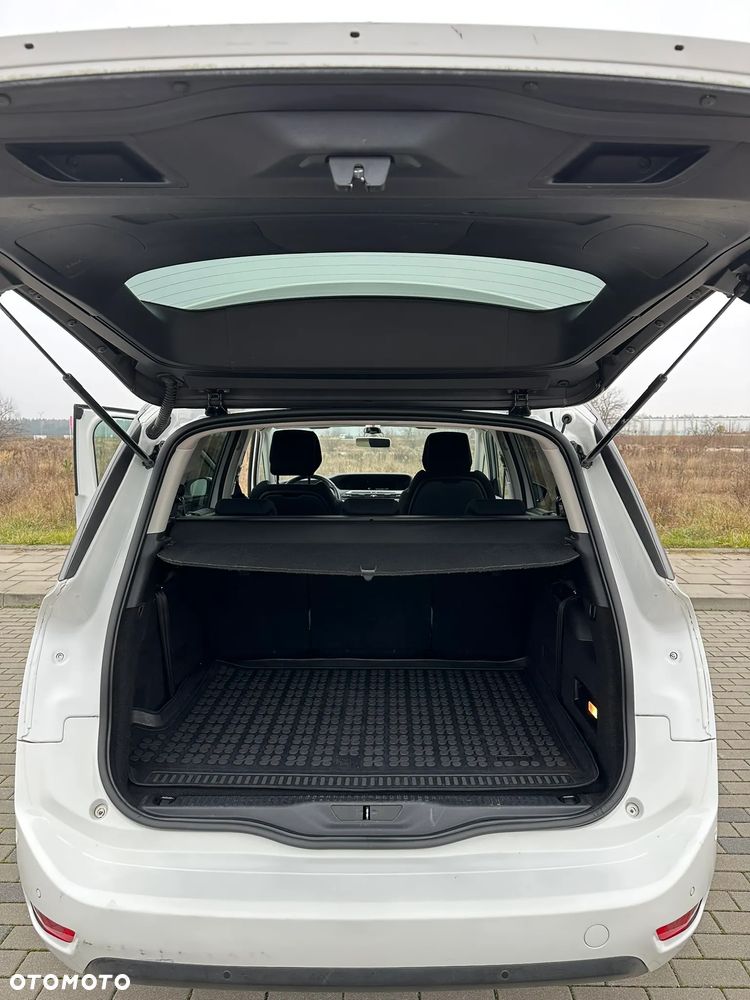 Citroën C4 Picasso e-HDi 115 Intensive - 8