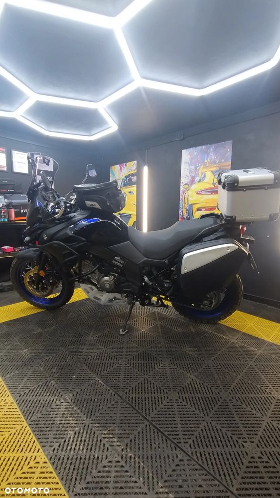 Suzuki V-STROM - 7