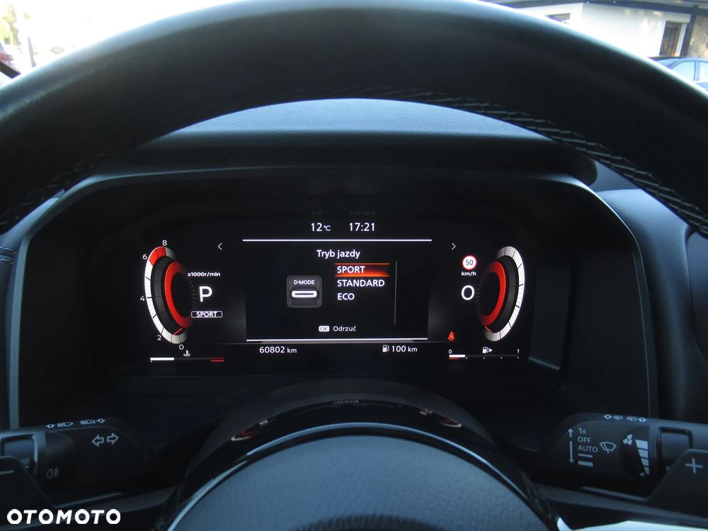 Nissan Qashqai 1.3 DIG-T N-Connecta DCT - 35