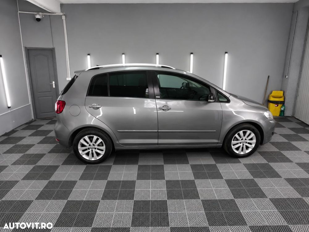 Volkswagen Golf Plus 1.6 TDI DPF Style - 13