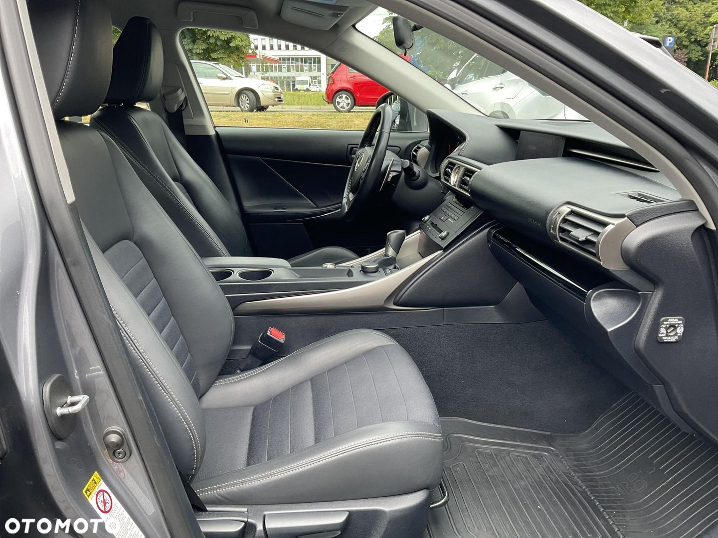 Lexus IS 250 Elite - 14