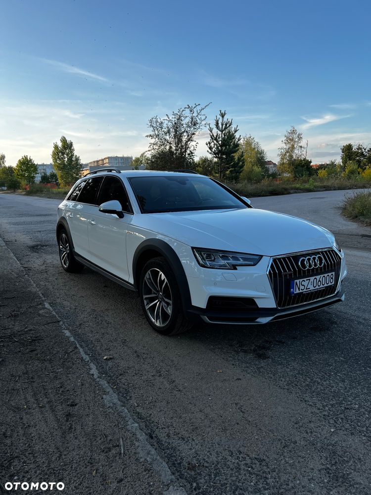 Audi A4 Allroad 2.0 TDI Quattro S tronic - 36