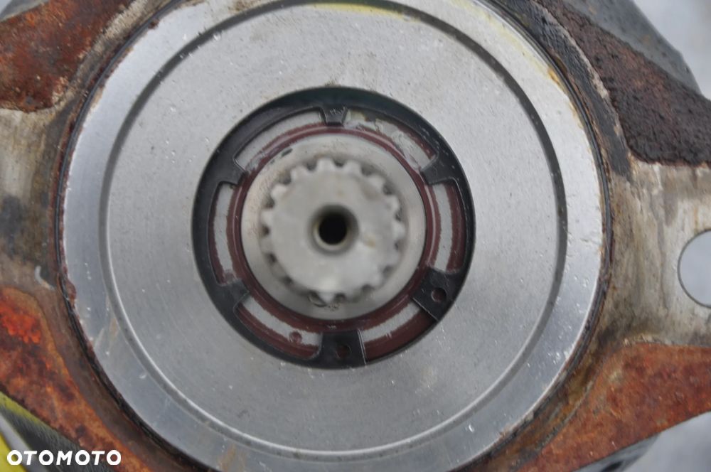 Silnik jazdy hydromotor Manitou 160 ATJ R902493363 - 6
