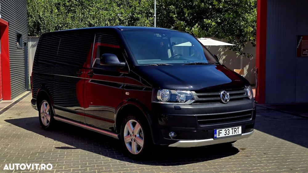 Volkswagen Multivan - 2