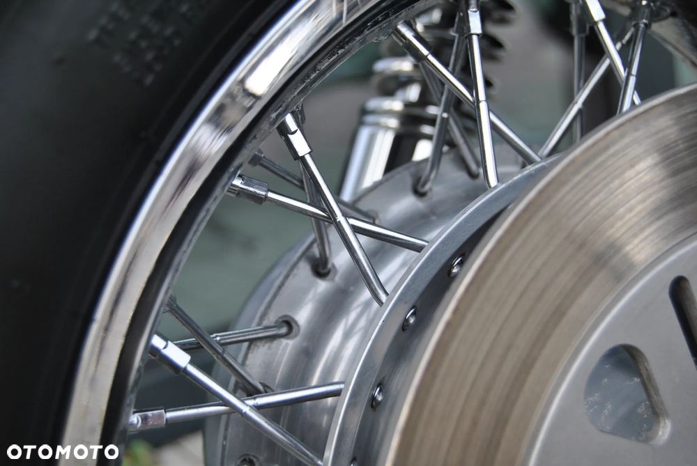 Suzuki Intruder - 15