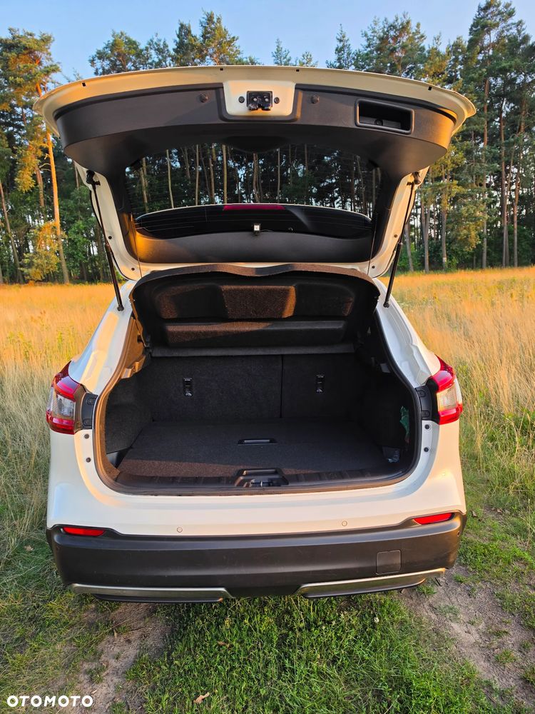 Nissan Qashqai 1.3 DIG-T Tekna - 34