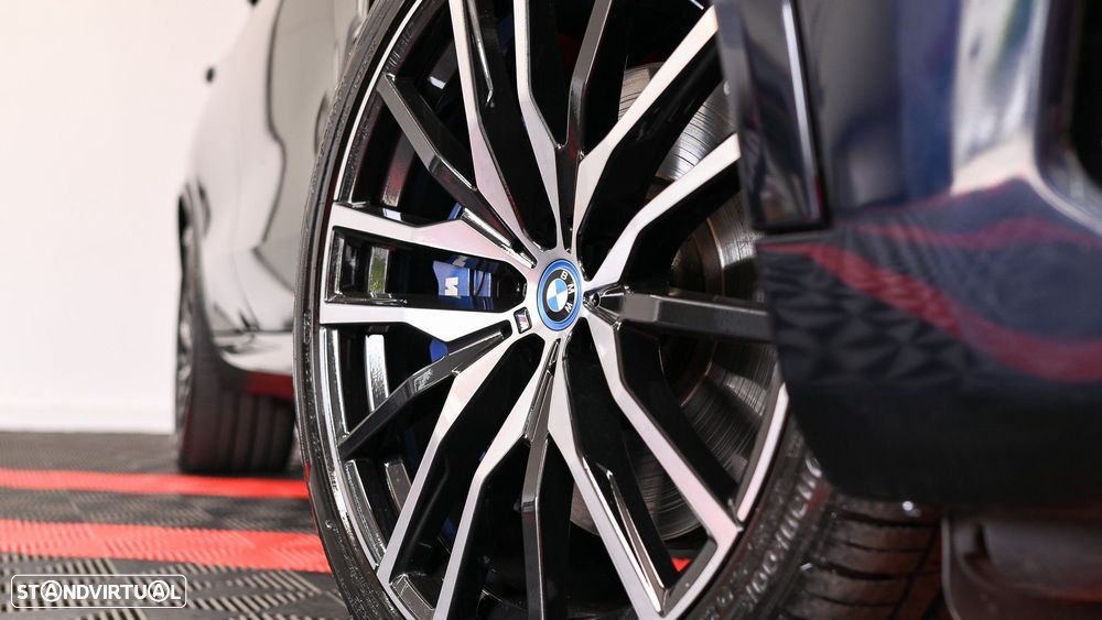 BMW X5 45 e xDrive Pack M - 16