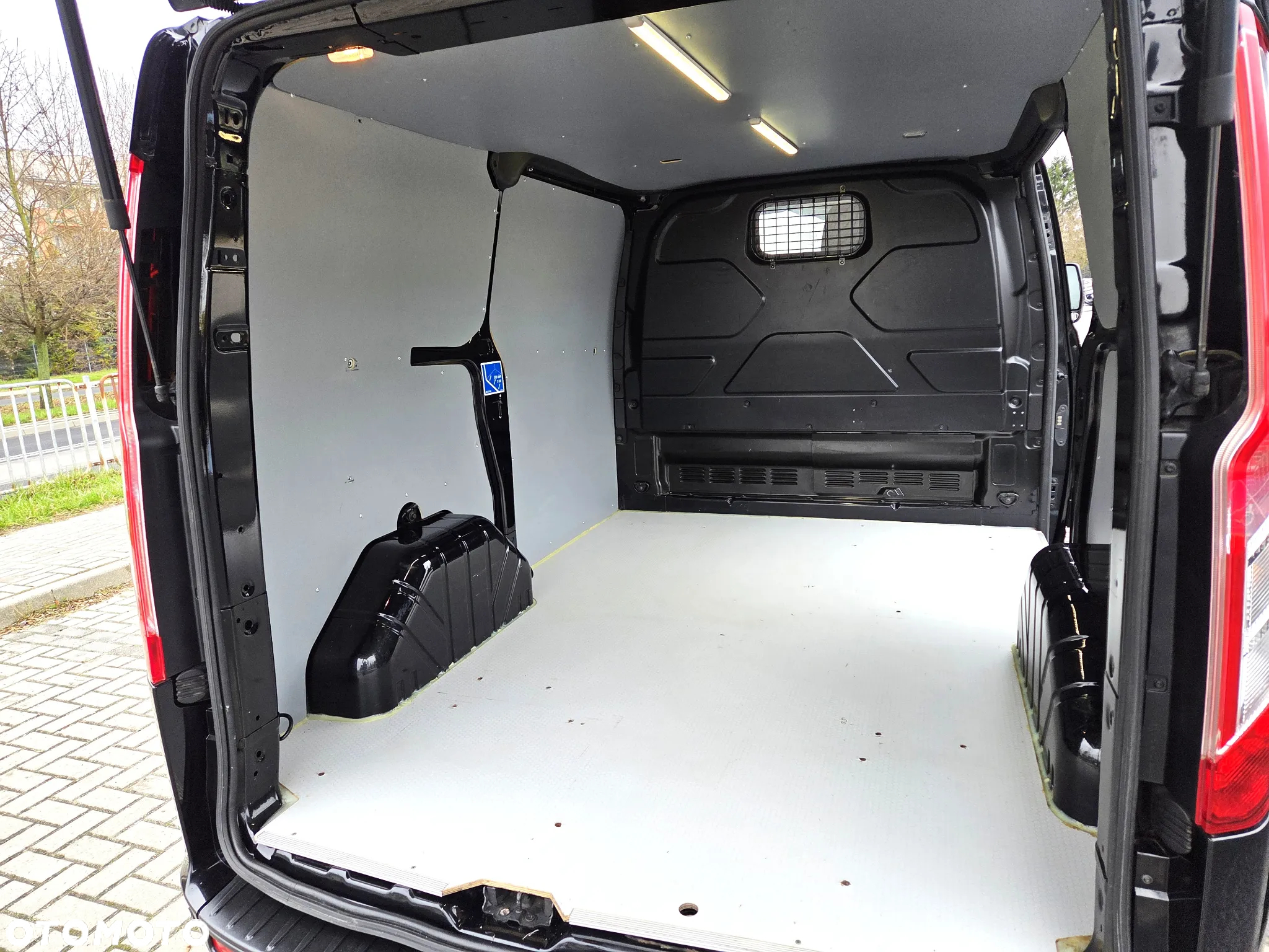 Ford Transit Custom - 30