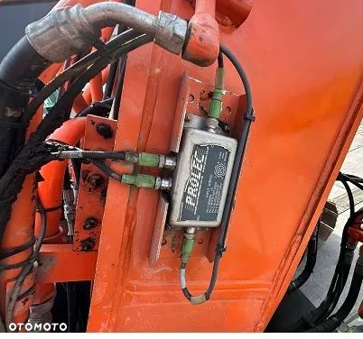 Hitachi ZX350LC-5B - 38