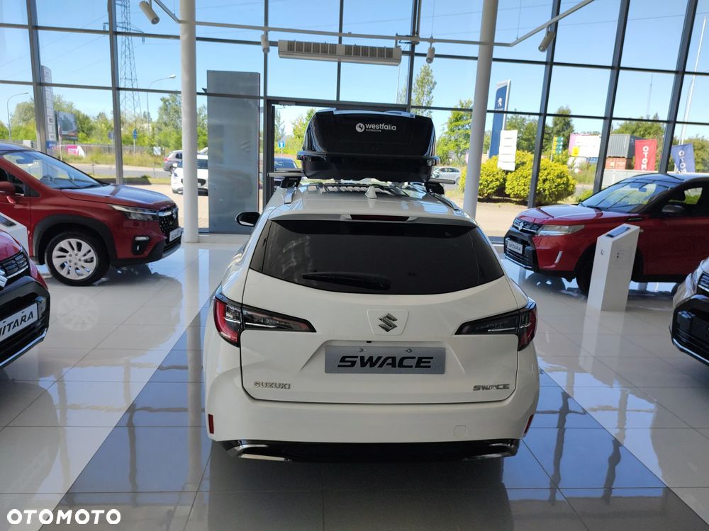 Suzuki Swace 1.8 Hybrid Premium Plus CVT - 16