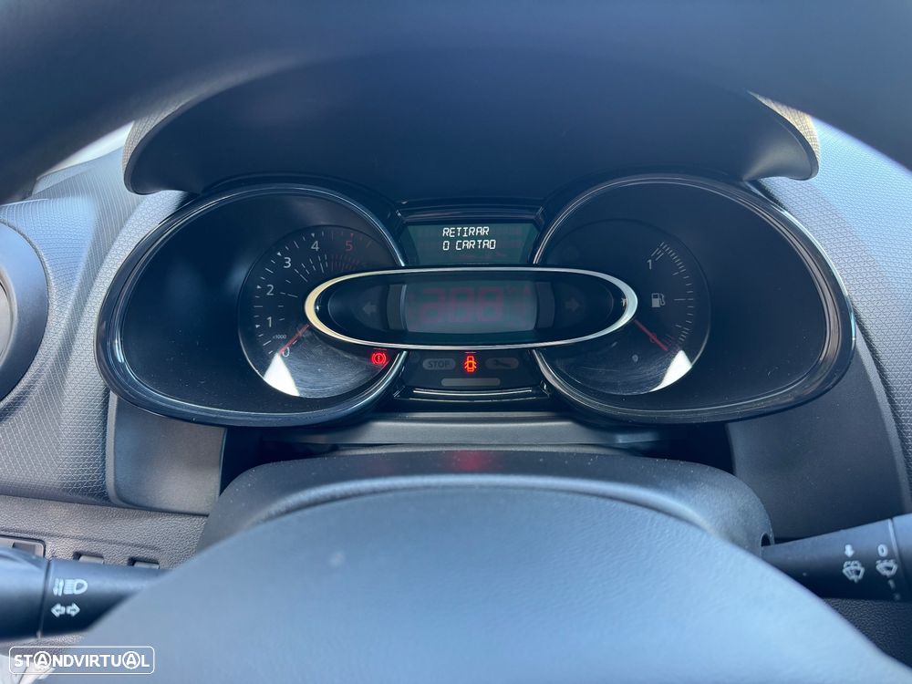 Renault Clio 1.5 dCi Zen C/PM+Pneu+P.R&Go - 16