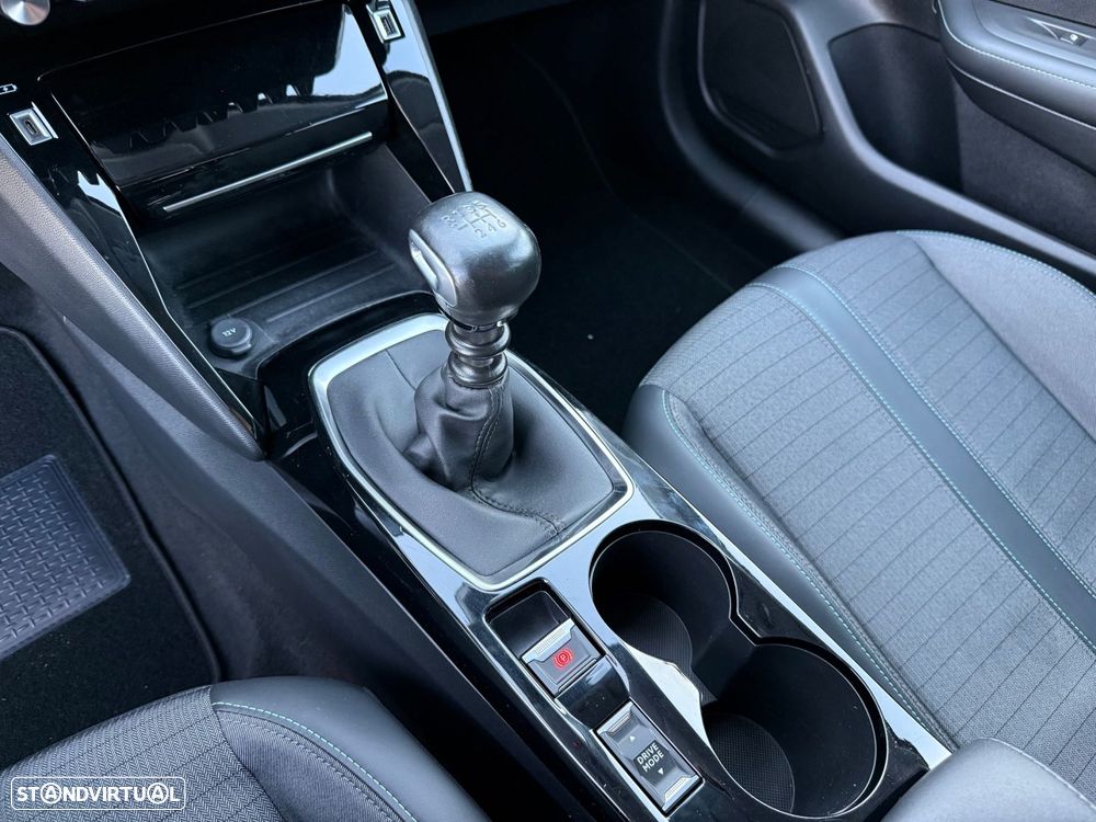 Peugeot 208 1.5 BlueHDi Allure Pack - 17