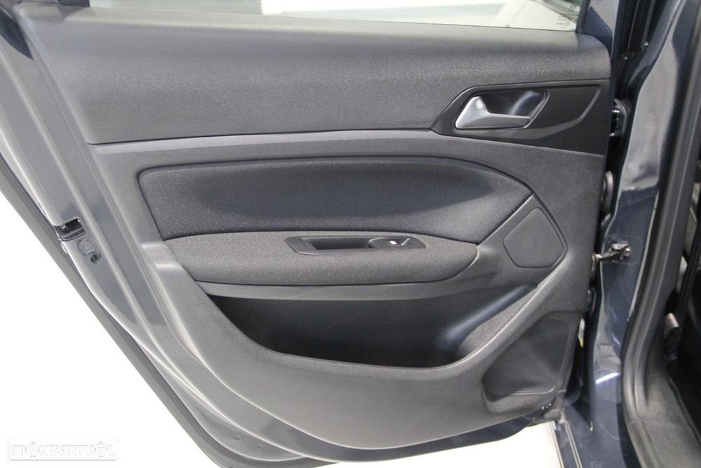 Peugeot 308 1.6 BlueHDi Style - 24