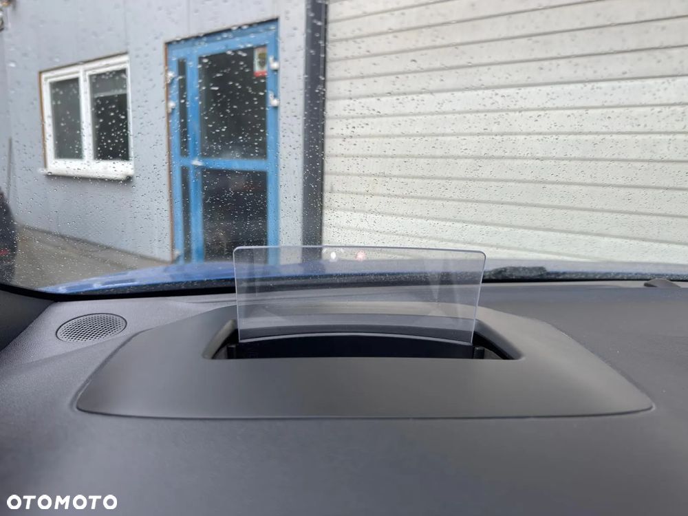 Ford Focus 1.0 EcoBoost ST-Line X - 27